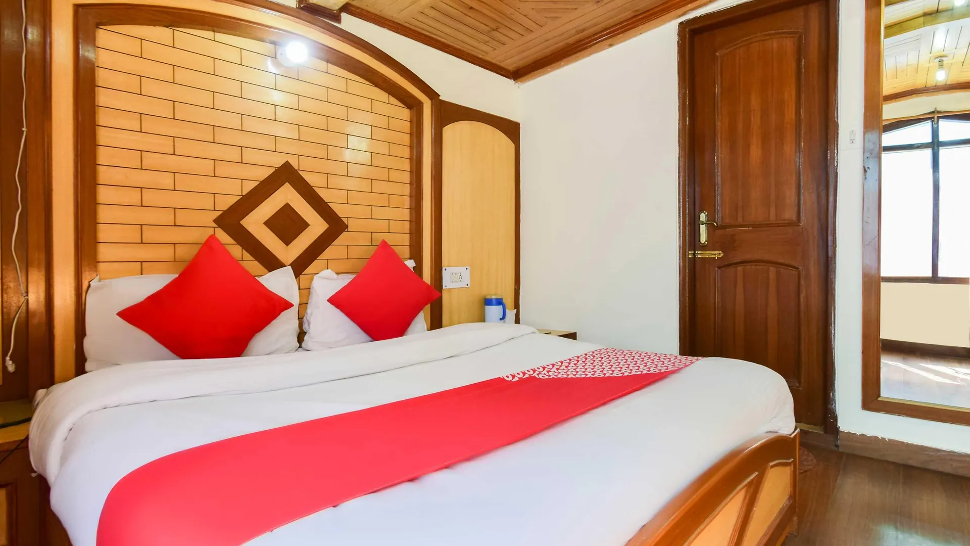 OYO 10692 Hotel Shubham Shimla