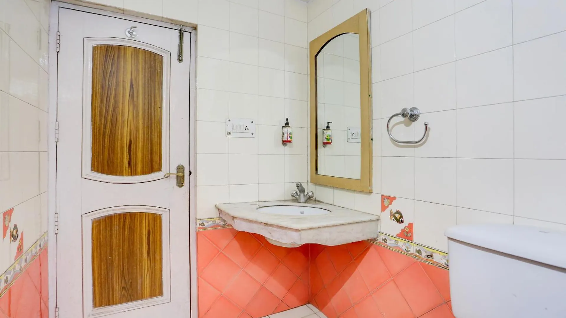 OYO 10692 Hotel Shubham Shimla