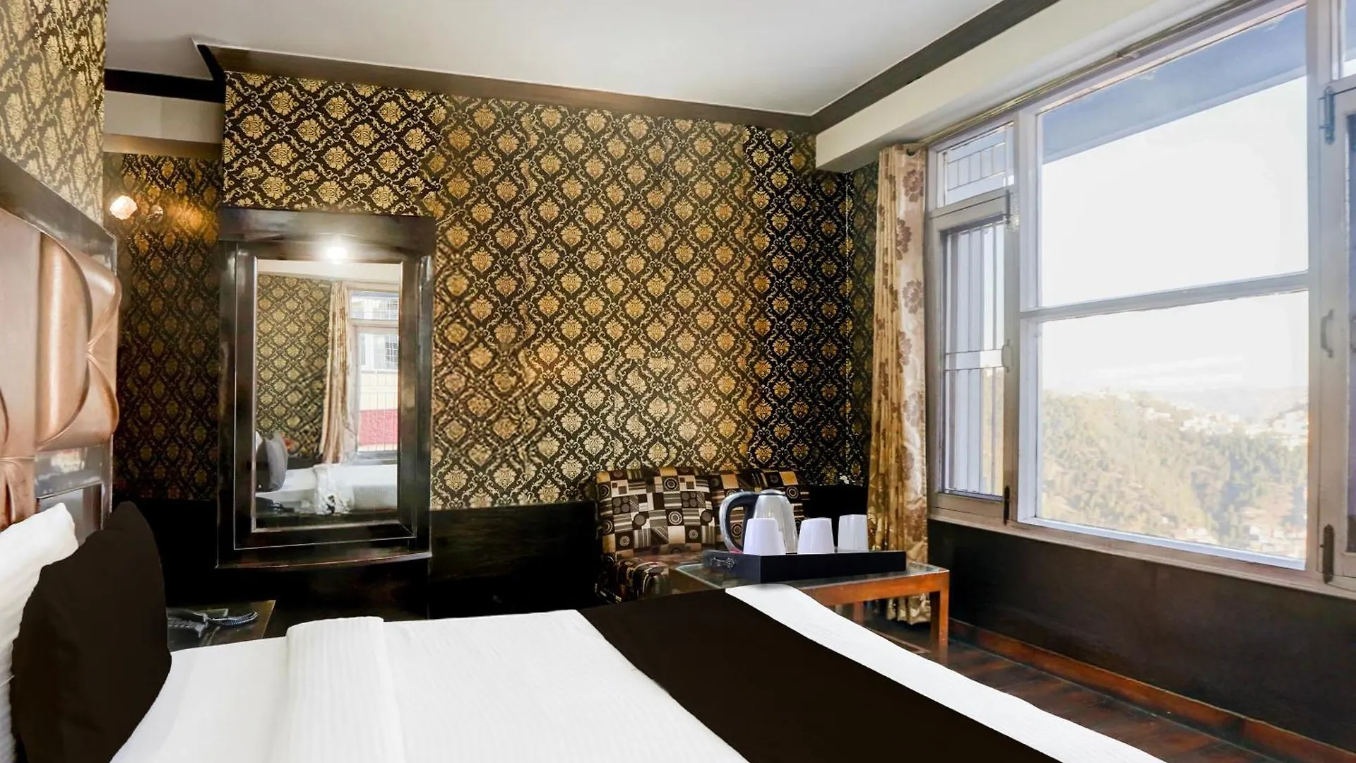 Super Collection O Mall Road Formerly Hotel Shubham Shimla 3*,  India