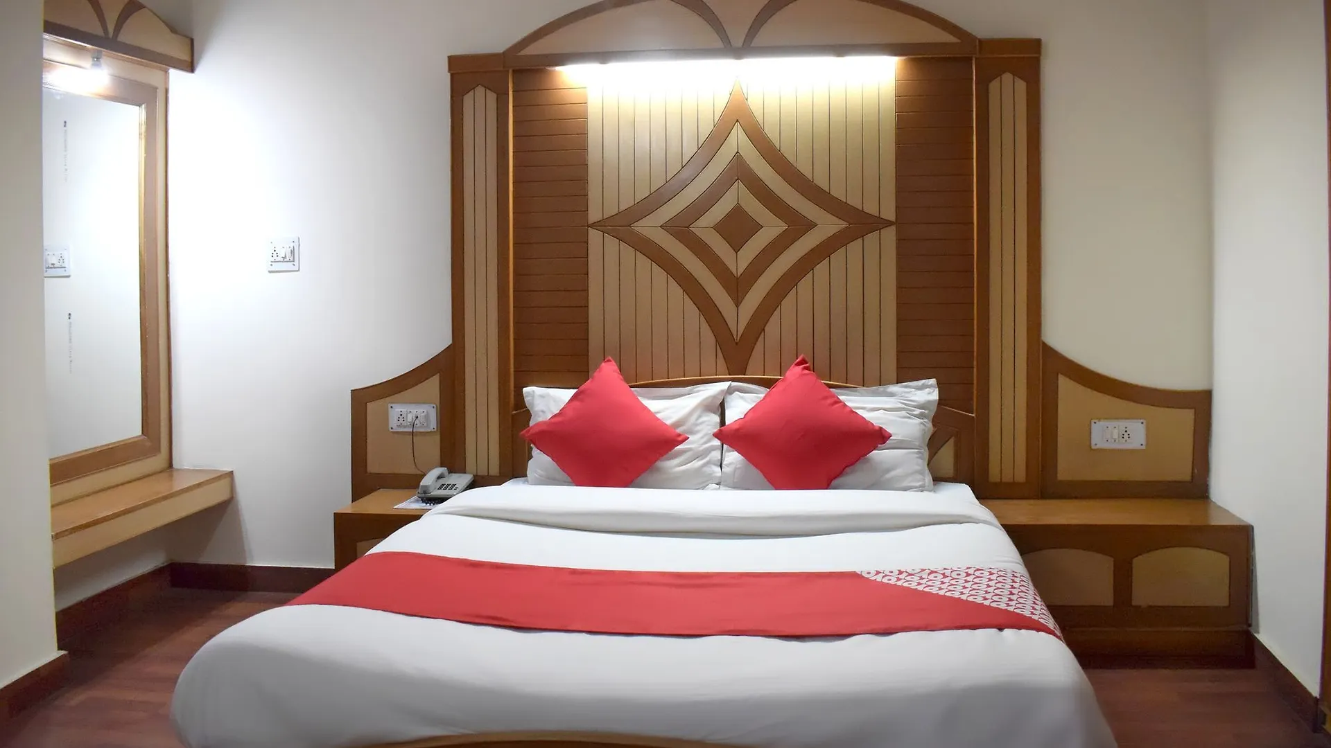 Super Collection O Mall Road Formerly Hotel Shubham Shimla