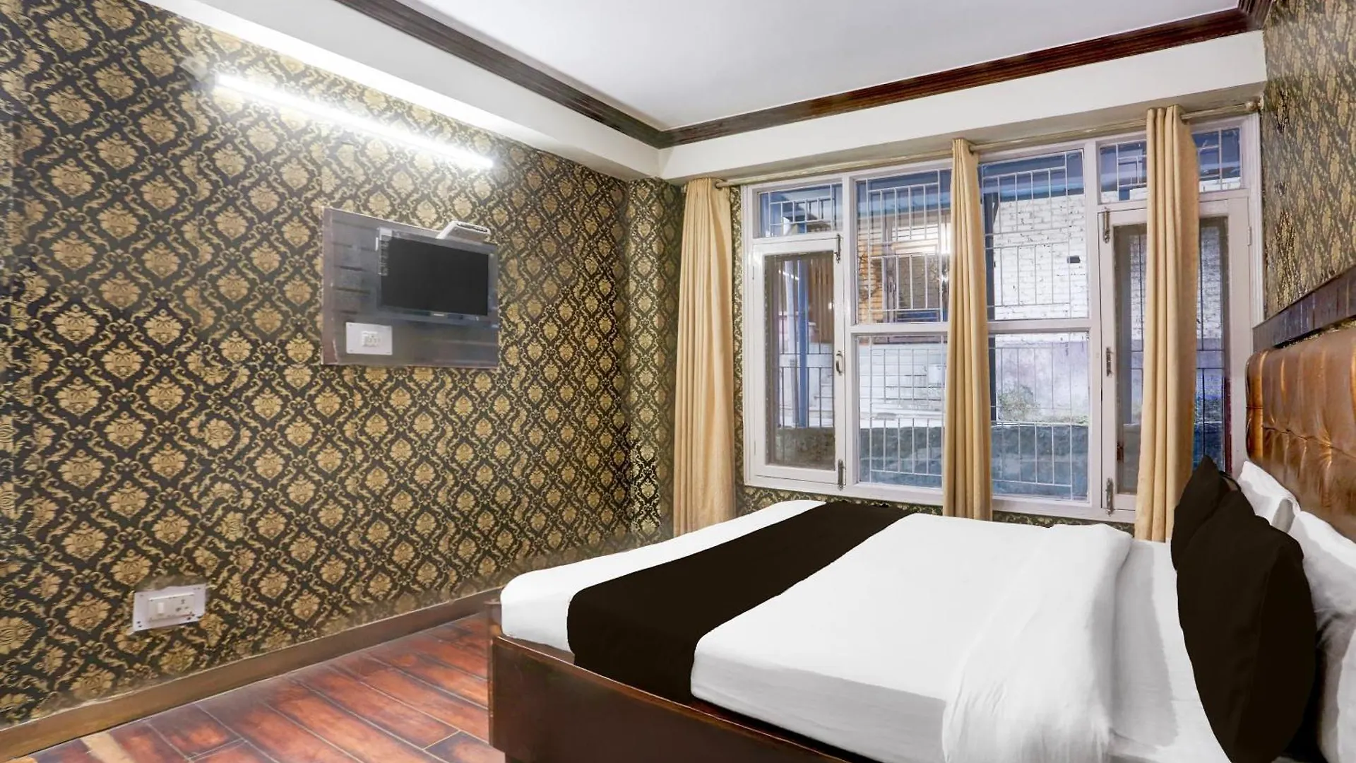 Super Collection O Mall Road Formerly Hotel Shubham Shimla